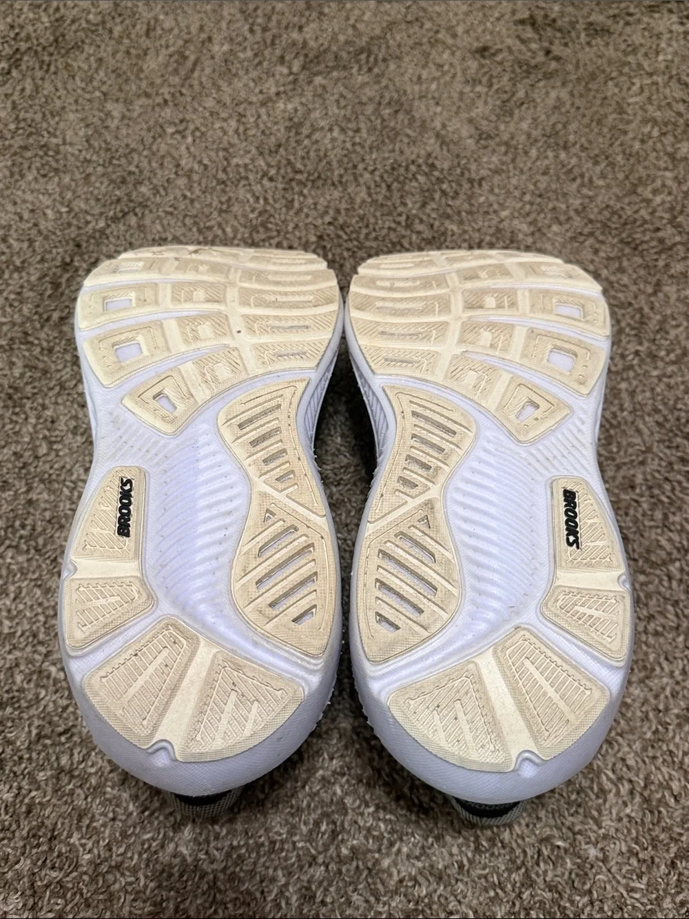 Brooks Ghost 17 Black with Rose Gold accents and grayish base tone. EUC.